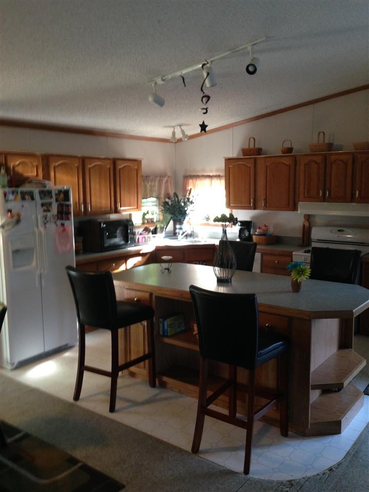 403 W Wildwood Dr, Syracuse, IN 46567 photo 5