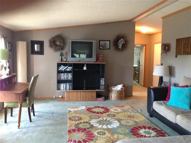 403 W Wildwood Dr, Syracuse, IN 46567 photo 3