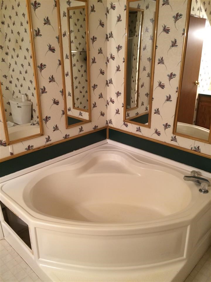 851 Allen Chapel, Kendallville, IN 46755 photo 18