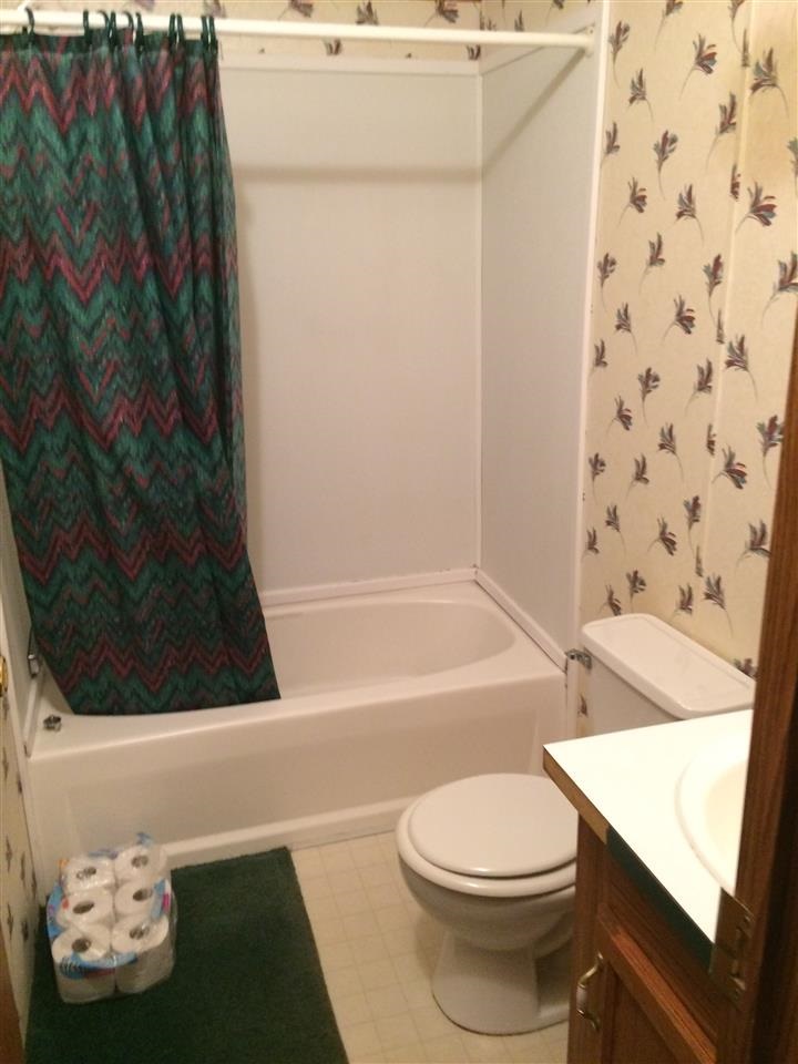 851 Allen Chapel, Kendallville, IN 46755 photo 27