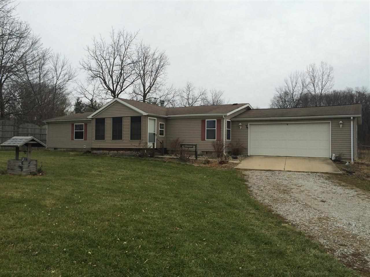 851 Allen Chapel, Kendallville, IN 46755 photo 1