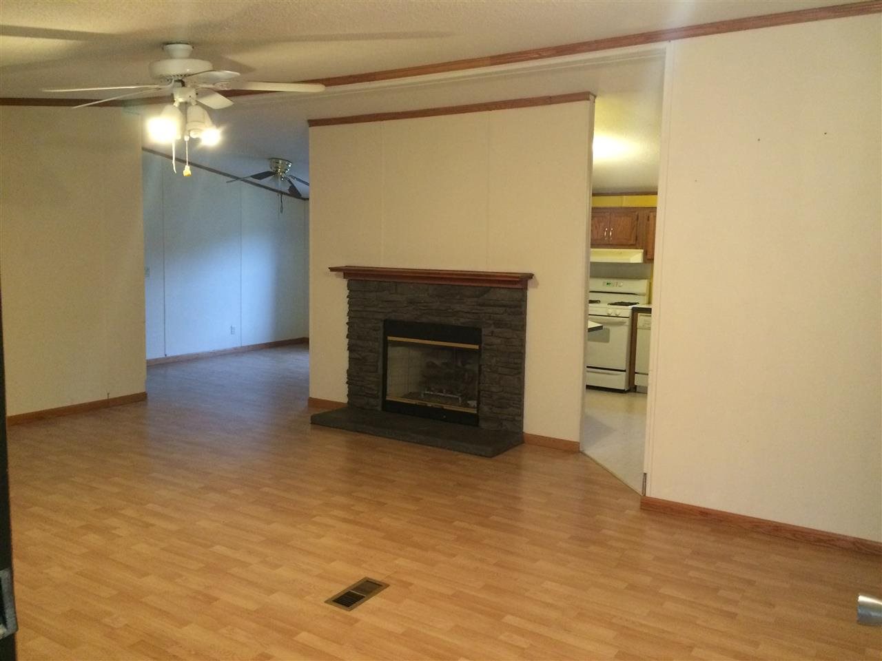 851 Allen Chapel, Kendallville, IN 46755 photo 7