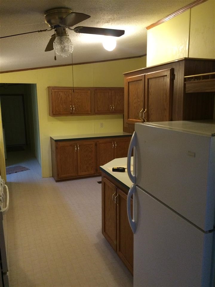 851 Allen Chapel, Kendallville, IN 46755 photo 10