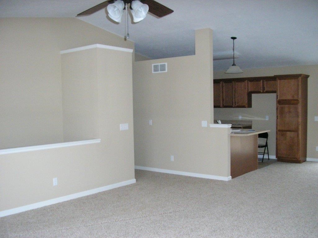 1307 Park Meadows Dr, Goshen, IN 46528 photo 2