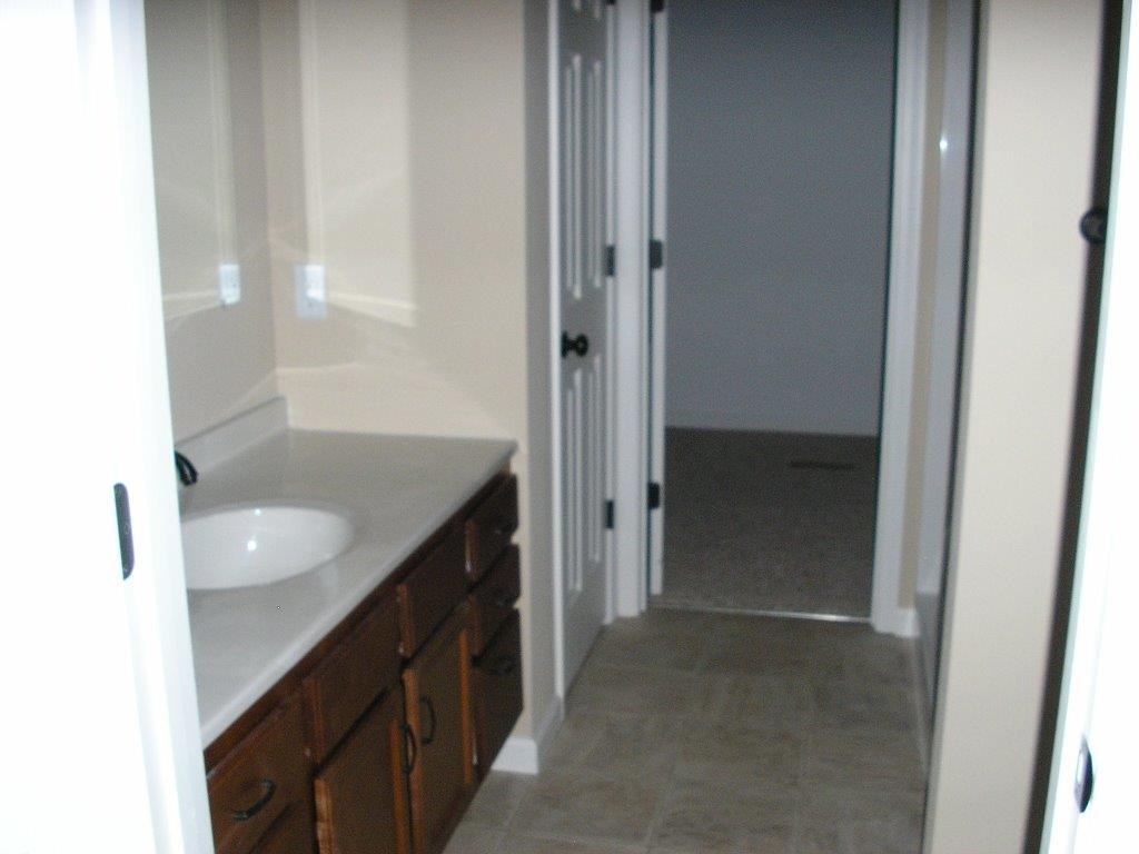 1307 Park Meadows Dr, Goshen, IN 46528 photo 7