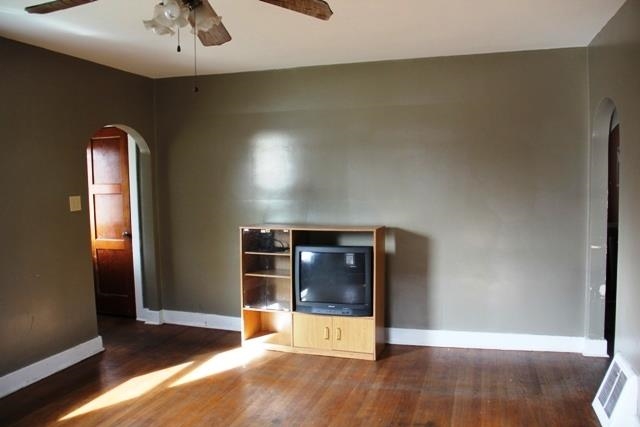 1116 12th St, Tell City, IN 47586 photo 3