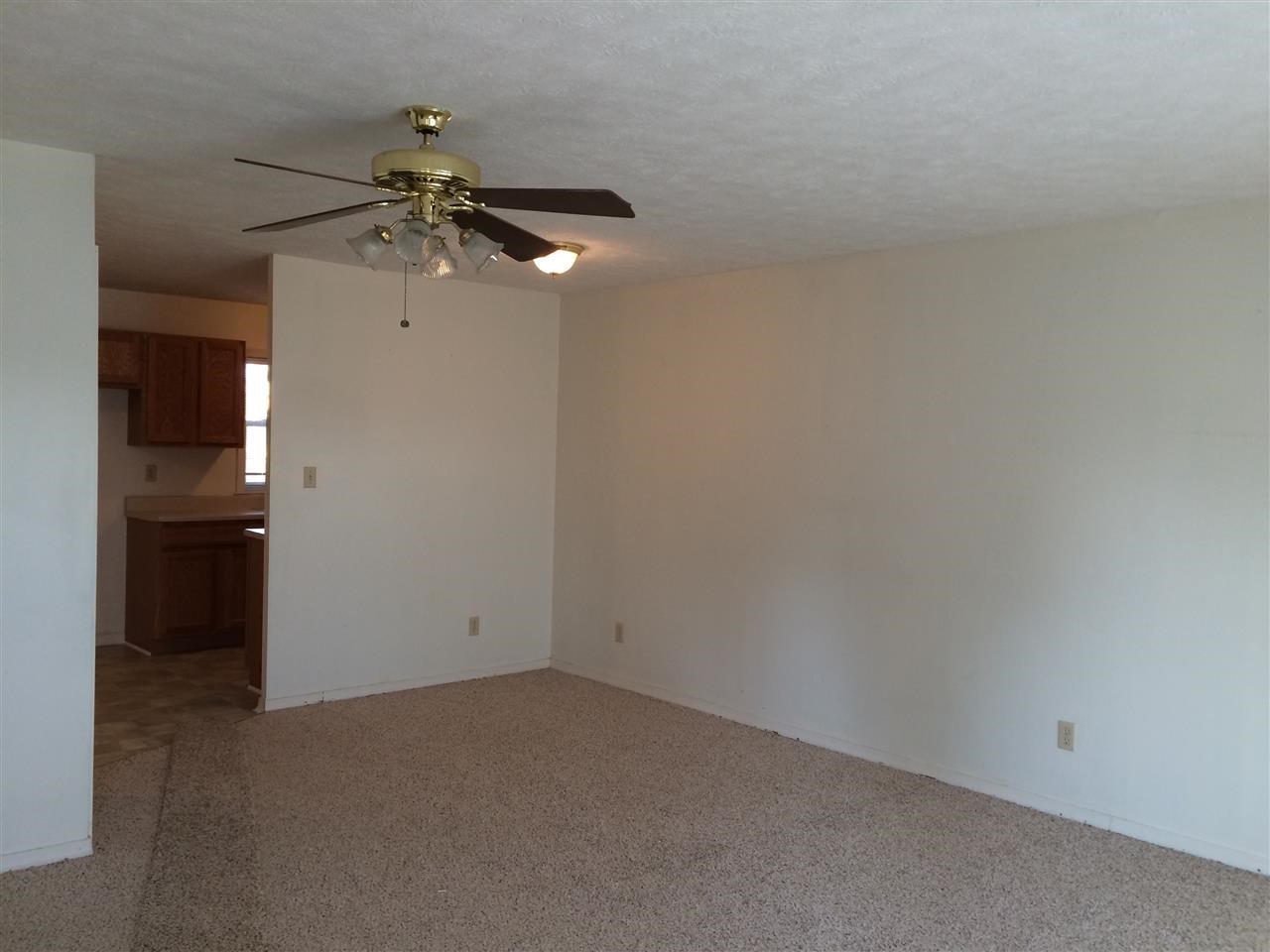 203 Devonshire, Kokomo, IN 46901 photo 3