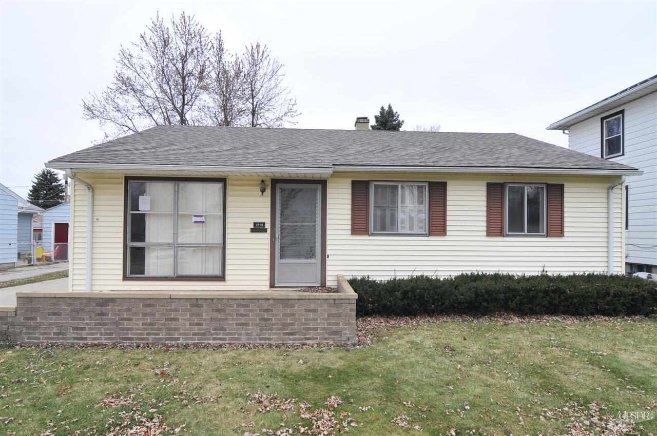 1914 Ida Ave, Fort Wayne, IN 46808 photo 1