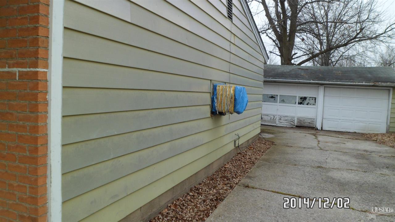 4822 Devonshire Dr, Fort Wayne, IN 46806 photo 5