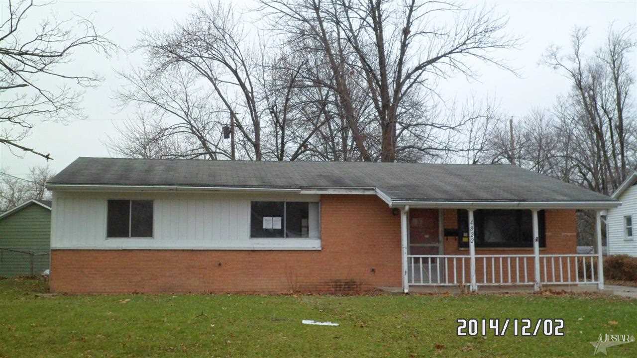 4822 Devonshire Dr, Fort Wayne, IN 46806 photo 1
