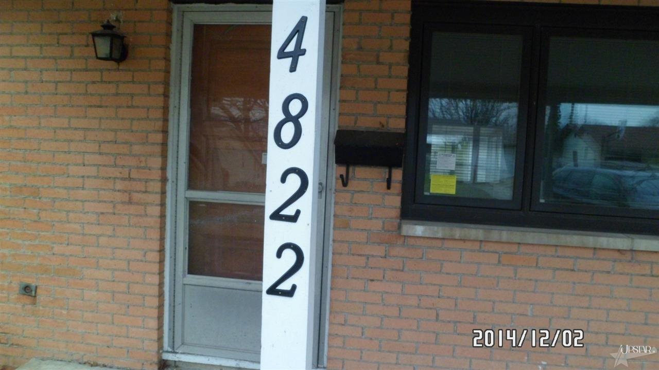 4822 Devonshire Dr, Fort Wayne, IN 46806 photo 2