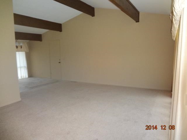 650 Fairway Dr, Wabash, IN 46992 photo 2