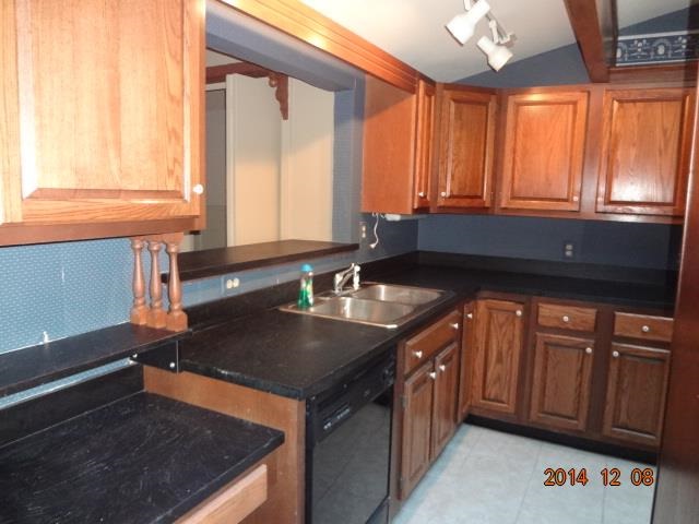 650 Fairway Dr, Wabash, IN 46992 photo 6