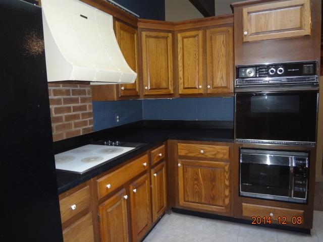 650 Fairway Dr, Wabash, IN 46992 photo 9