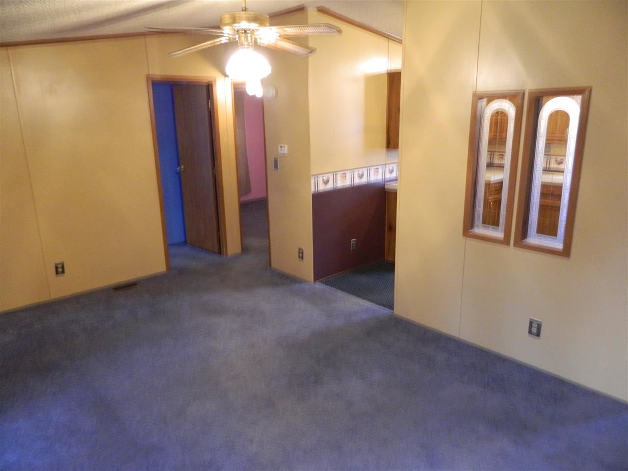 546 W Monroe St, Andrews, IN 46702 photo 6