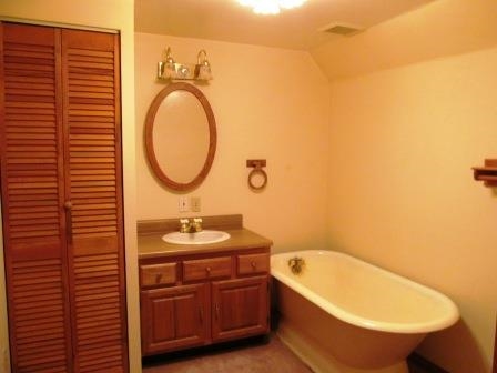 604 S Cavin, Ligonier, IN 46767 photo 14