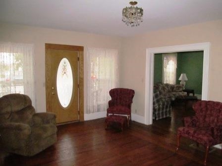 604 S Cavin, Ligonier, IN 46767 photo 7