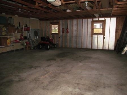 604 S Cavin, Ligonier, IN 46767 photo 22