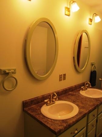 604 S Cavin, Ligonier, IN 46767 photo 13