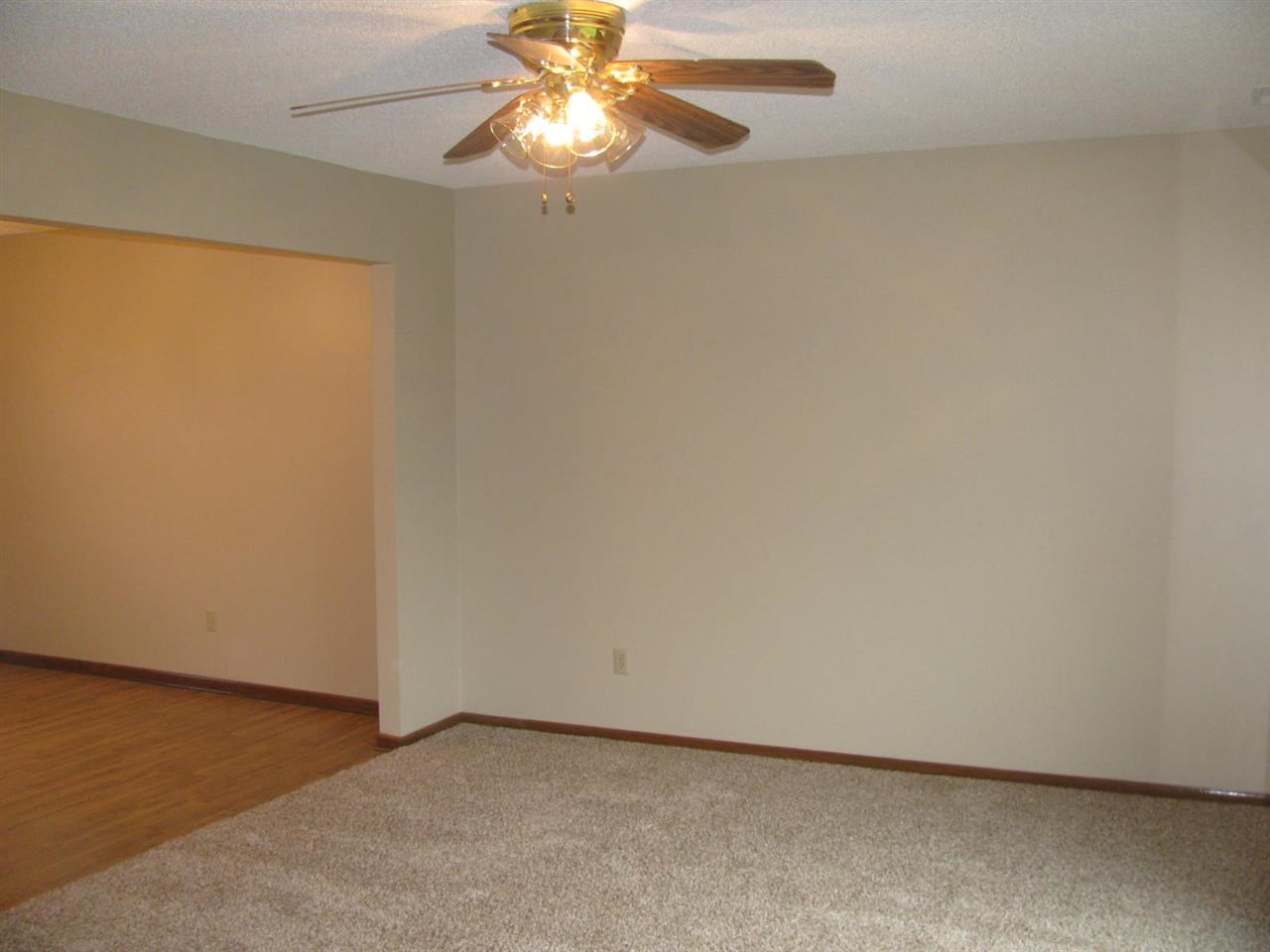 2114 Del Norte Dr, Kendallville, IN 46755 photo 5