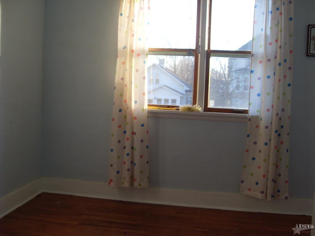 514 E Houston, Garrett, IN 46738 photo 11
