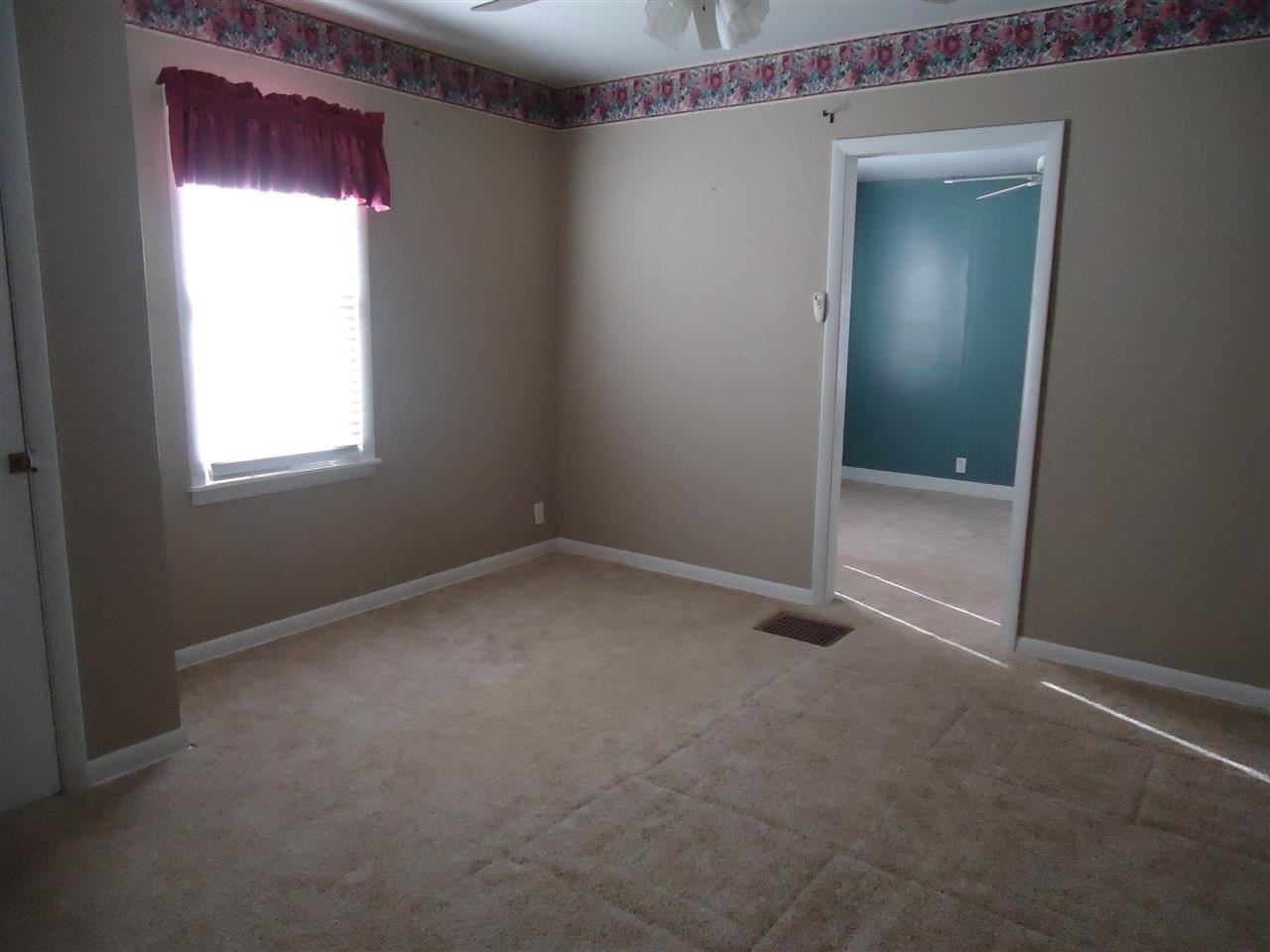 1701 12th St, Bedford, IN 47421 photo 12