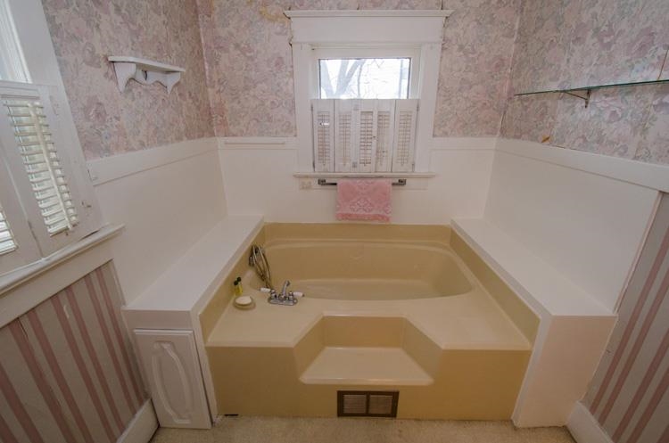 925 Ewing, South Bend, IN 46613 photo 13