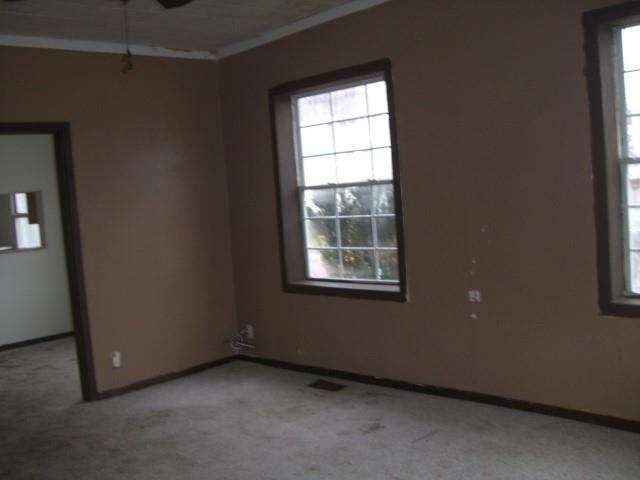 704 S Nebraska St, Marion, IN 46953 photo 3