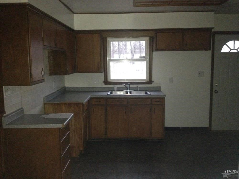 2627 Priscilla Ln, Fort Wayne, IN 46806 photo 2
