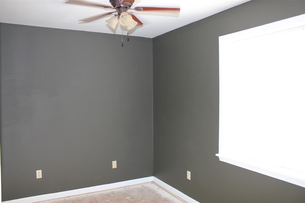 608 E 9th St, Huntingburg, IN 47542 photo 14