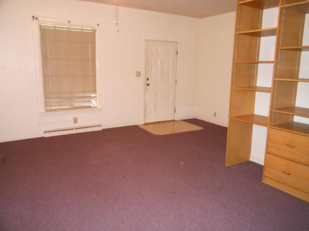 816 Fulton St, Elkhart, IN 46514 photo 2