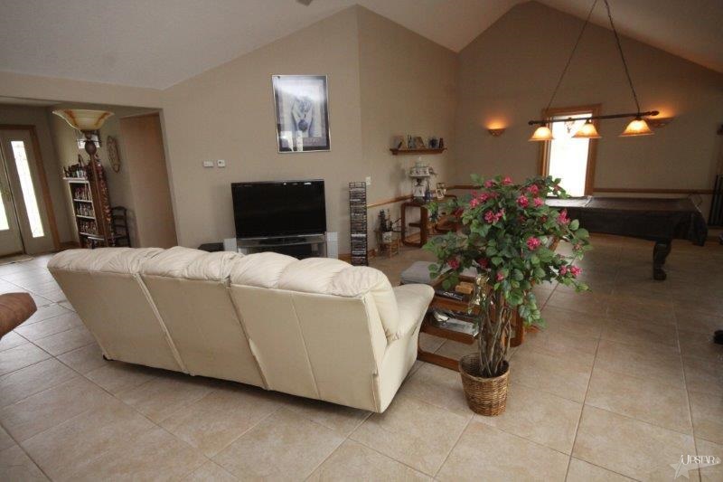 4615 Homestead Trl, Woodburn, IN 46797 photo 5