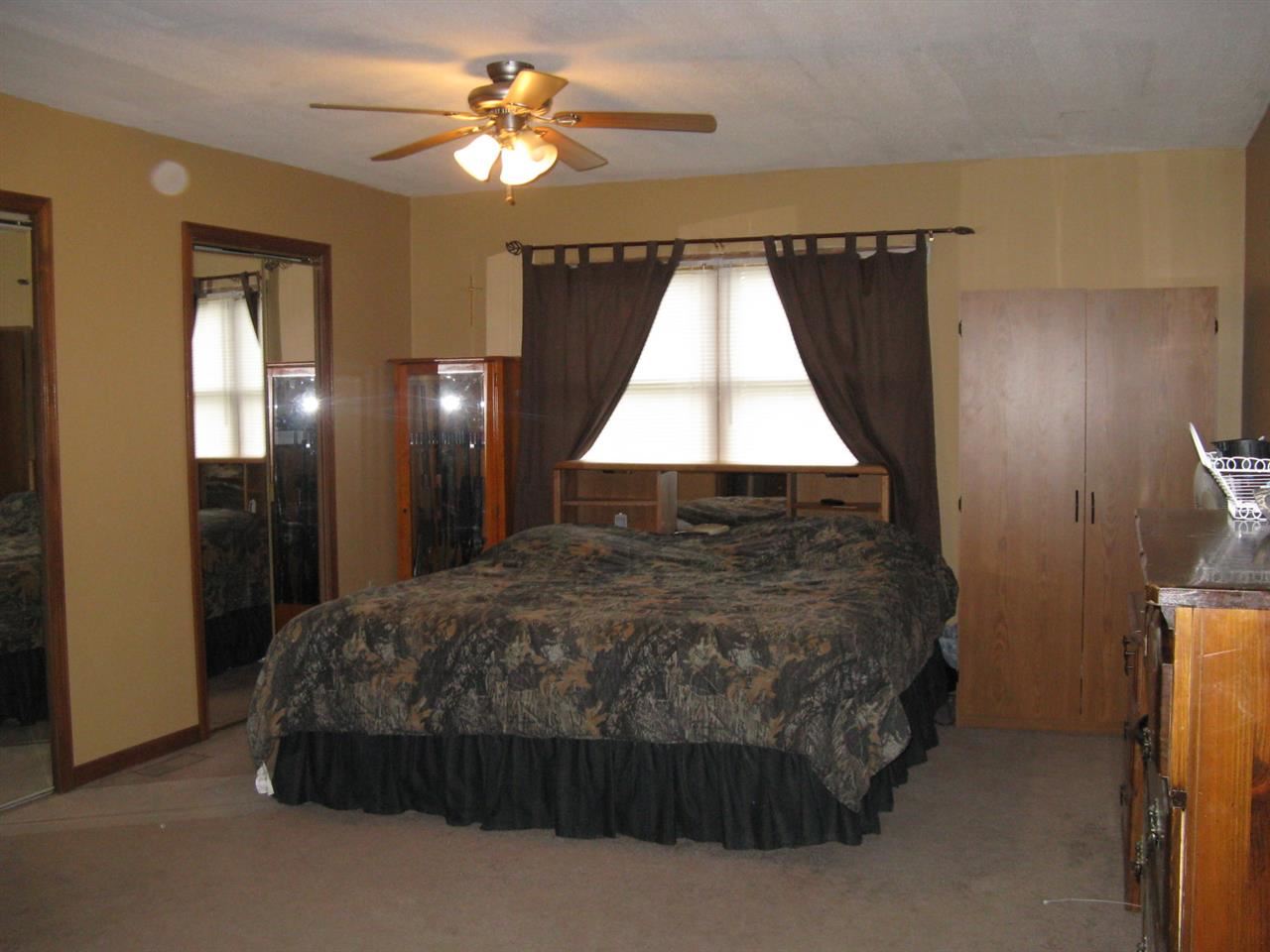 811 Inderrieden Rd, Chandler, IN 47610 photo 11