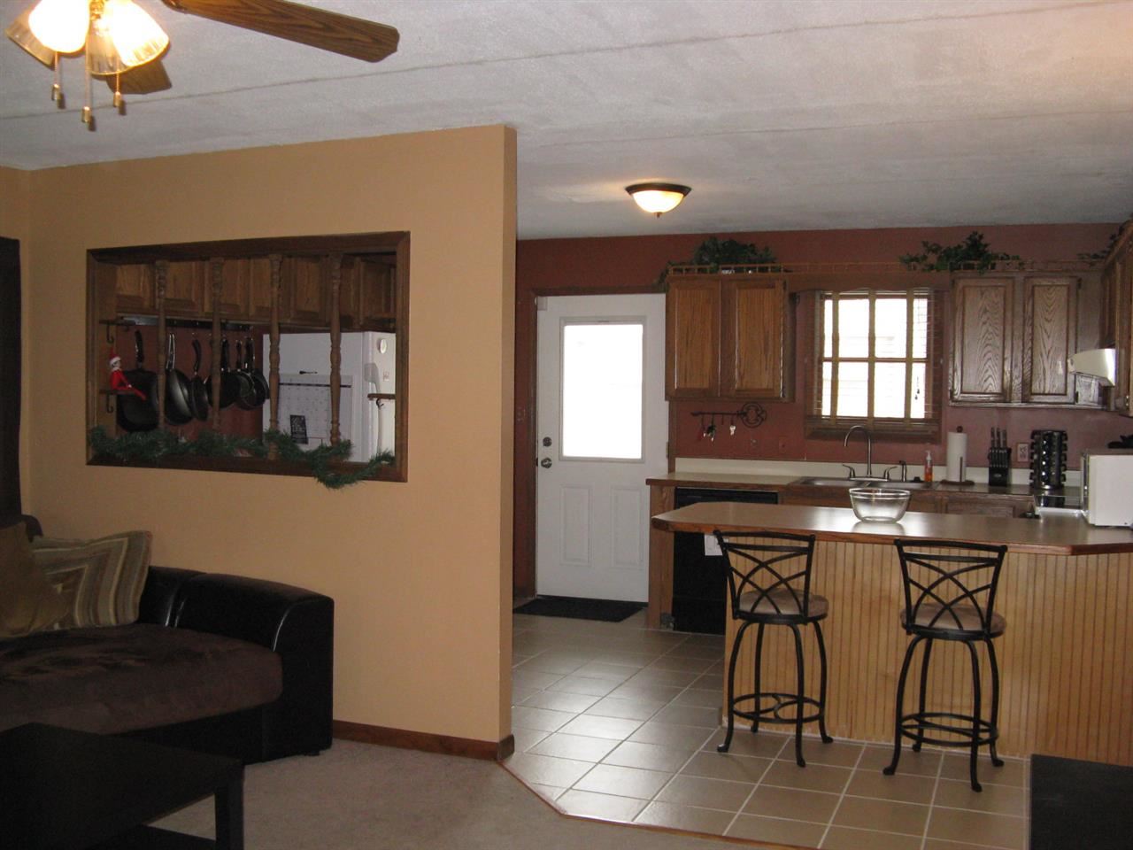 811 Inderrieden Rd, Chandler, IN 47610 photo 5