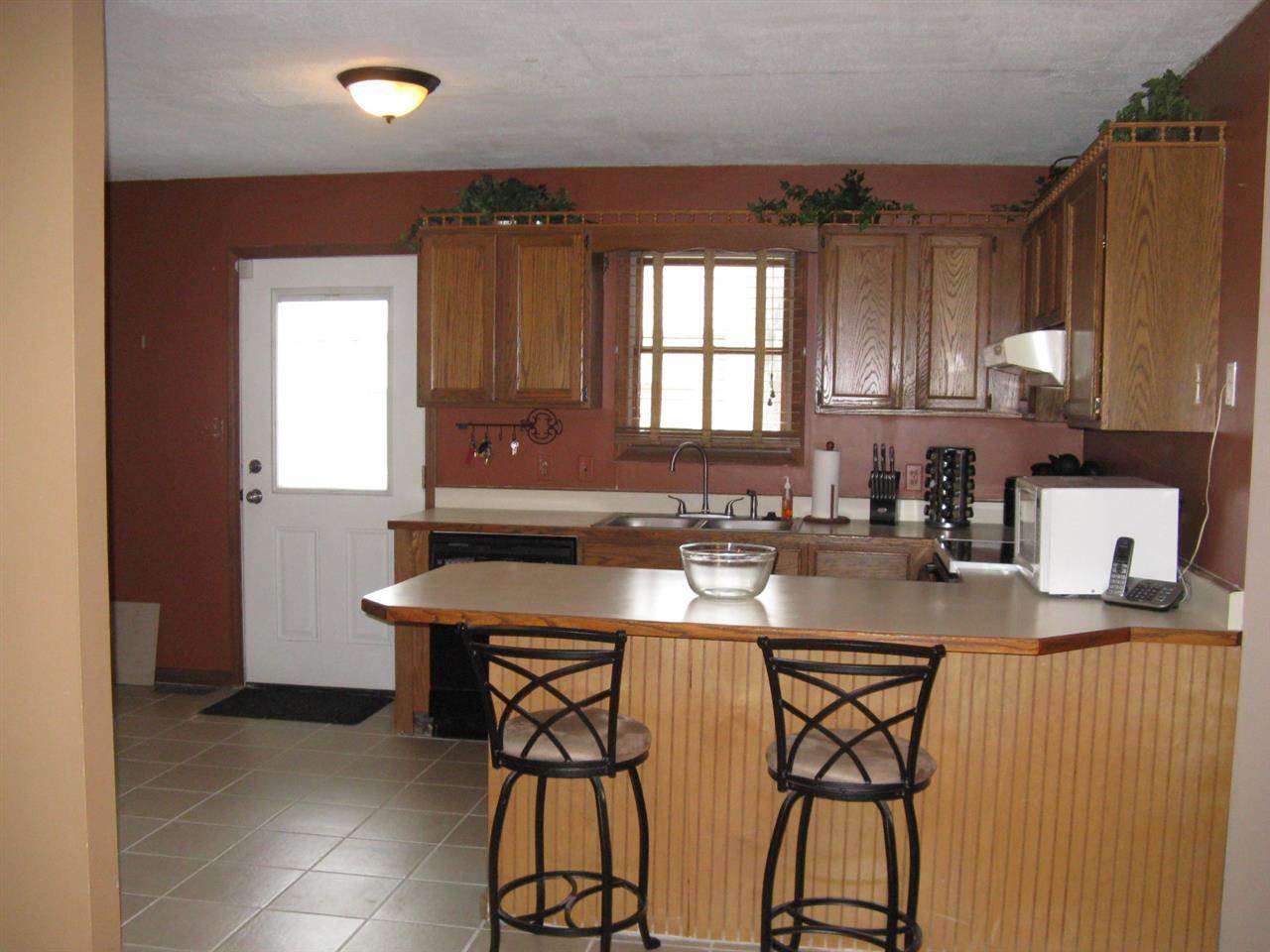 811 Inderrieden Rd, Chandler, IN 47610 photo 4