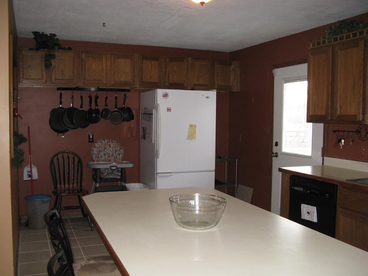811 Inderrieden Rd, Chandler, IN 47610 photo 6