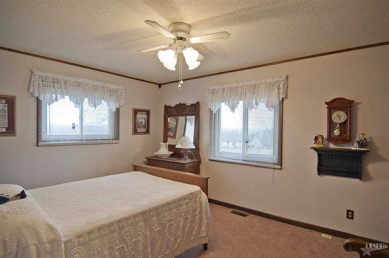 1794 W 300 N, Albion, IN 46701 photo 9