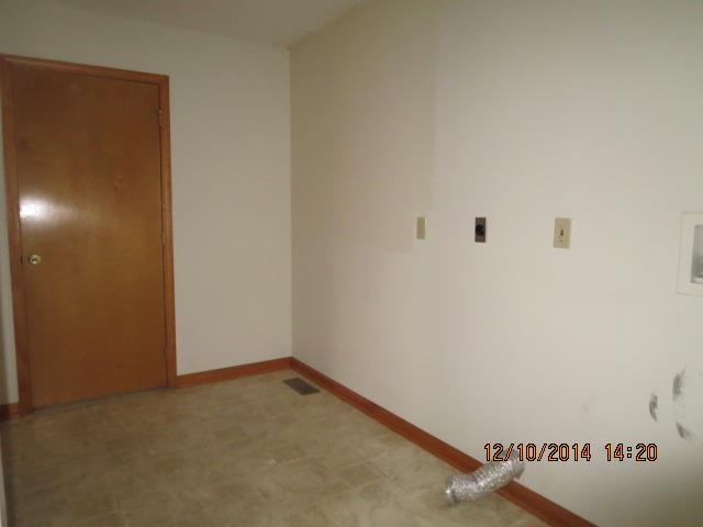 8867 S 100 W, Fort Branch, IN 47648 photo 5