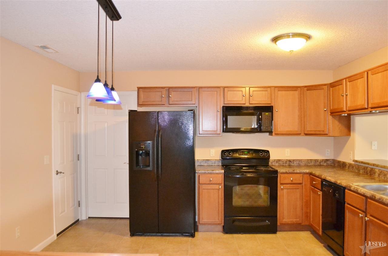 12319 Hummingbird Cv, Fort Wayne, IN 46845 photo 5