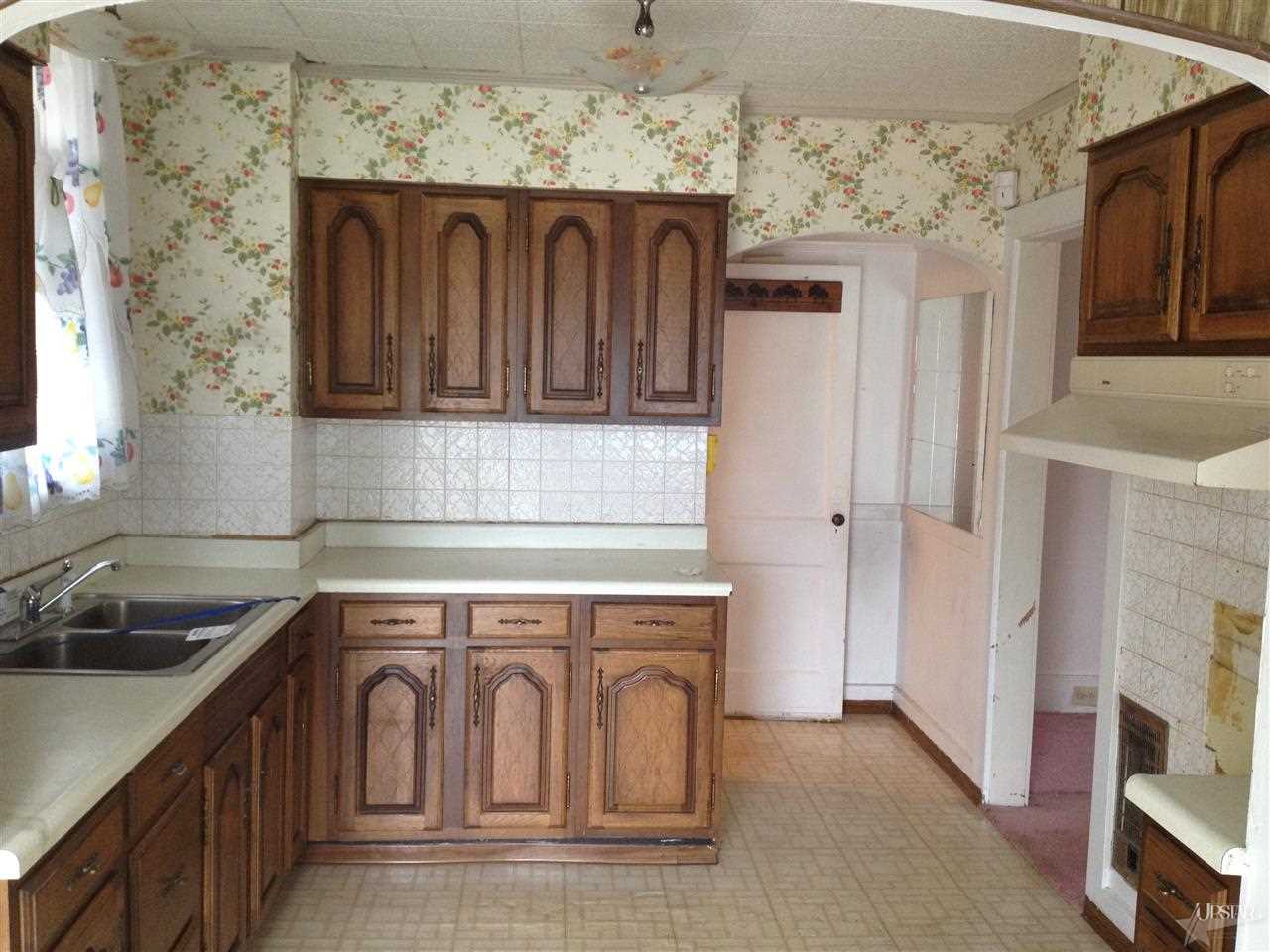 1220 Mckee St, Fort Wayne, IN 46806 photo 3