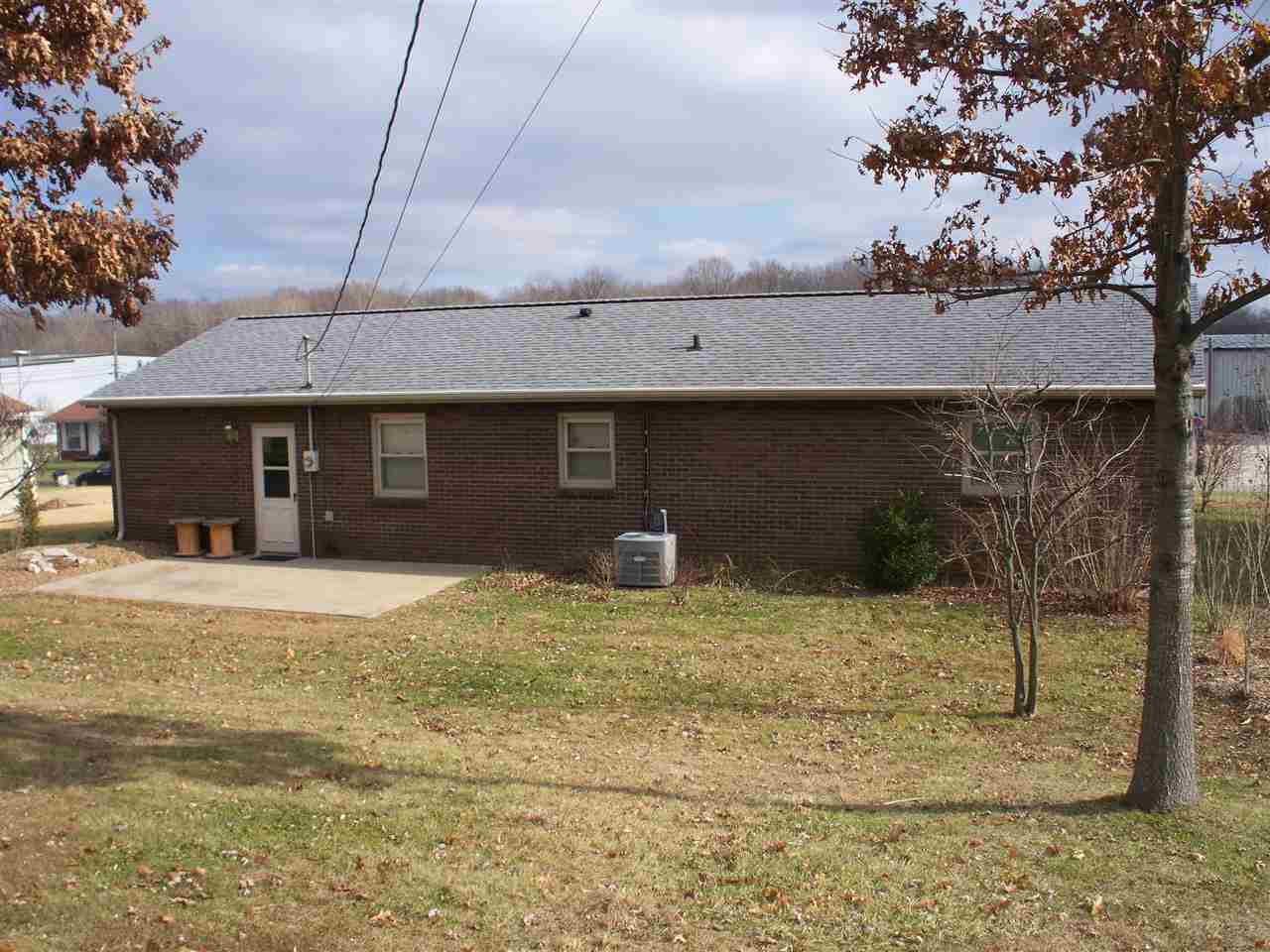 2421 Terry Ln, Jasper, IN 47546 photo 5