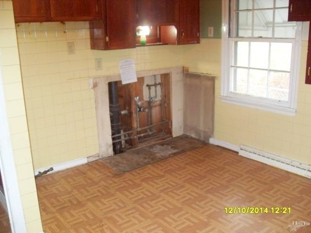1525 Johnson St, South Bend, IN 46628 photo 3
