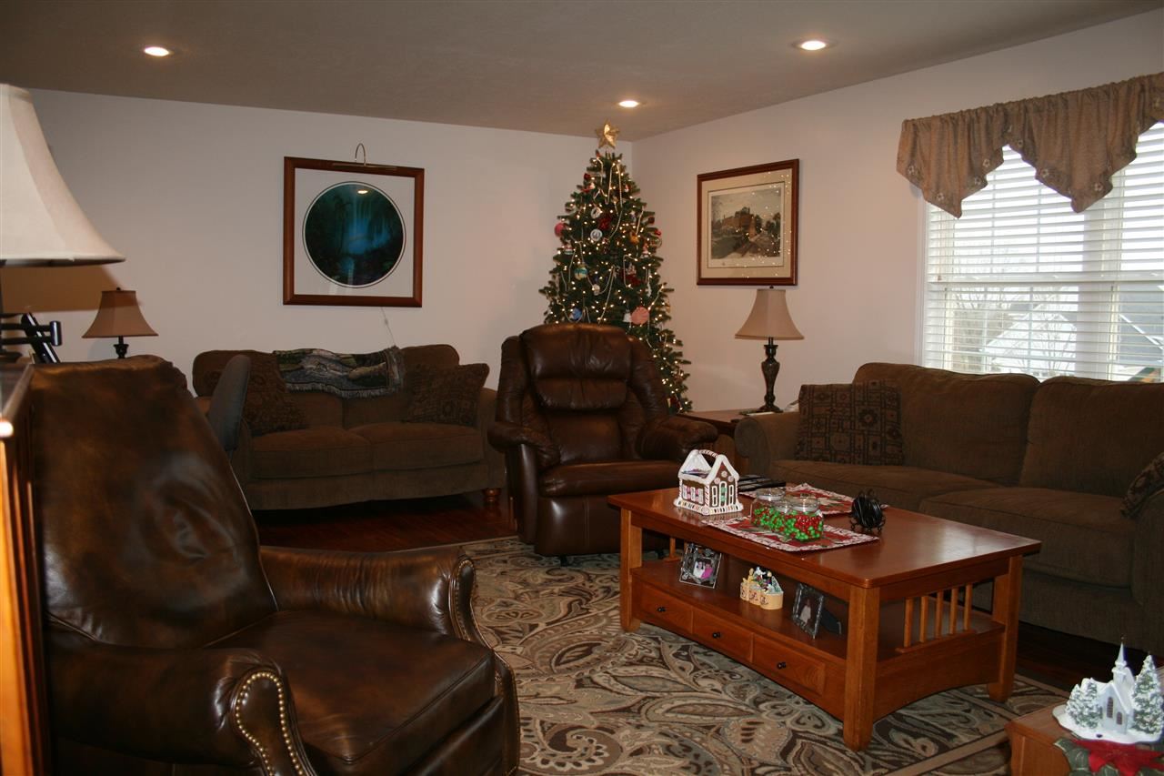 448 Bj Blvd, Bedford, IN 47421 photo 3