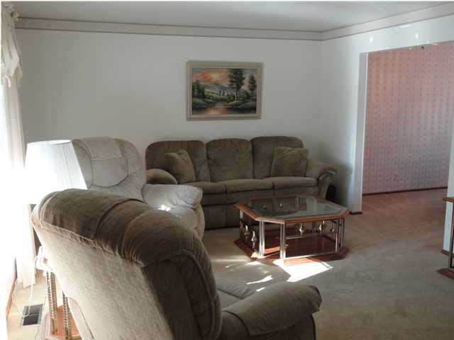 430 Tyler Ave, Evansville, IN 47715 photo 2