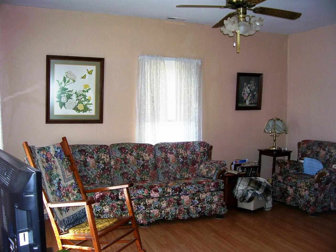 644 E Grissom Rd, Mitchell, IN 47446 photo 2
