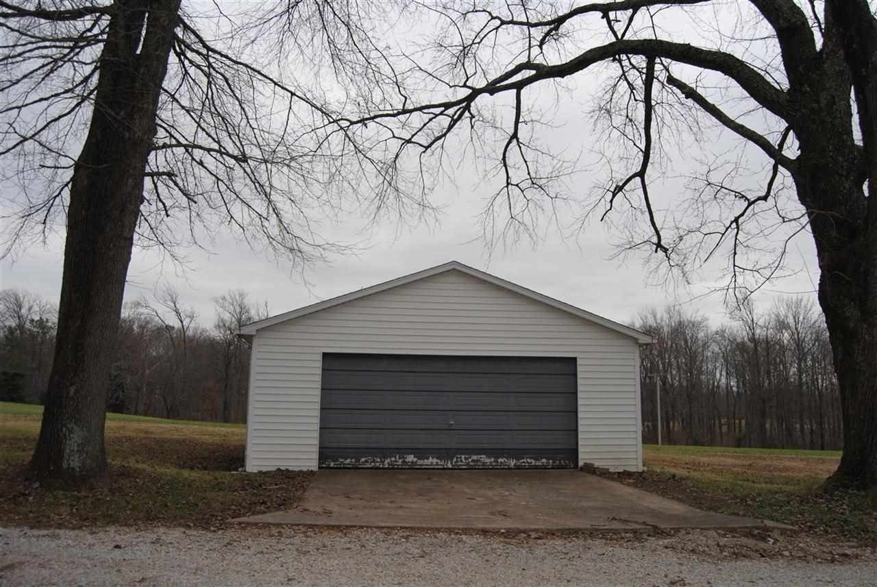 5700 Booker Rd, Evansville, IN 47720 photo 10