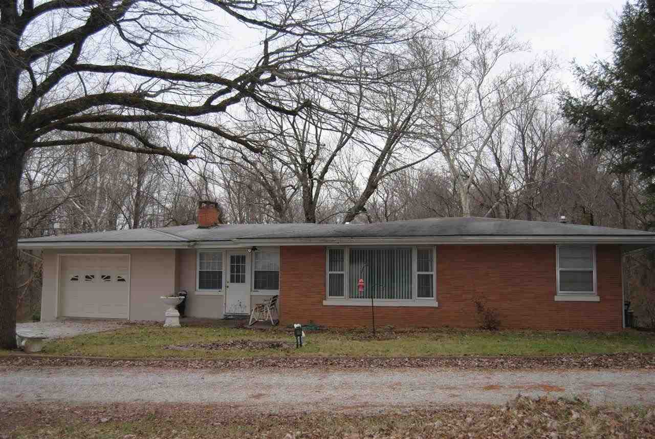 5700 Booker Rd, Evansville, IN 47720 photo 1