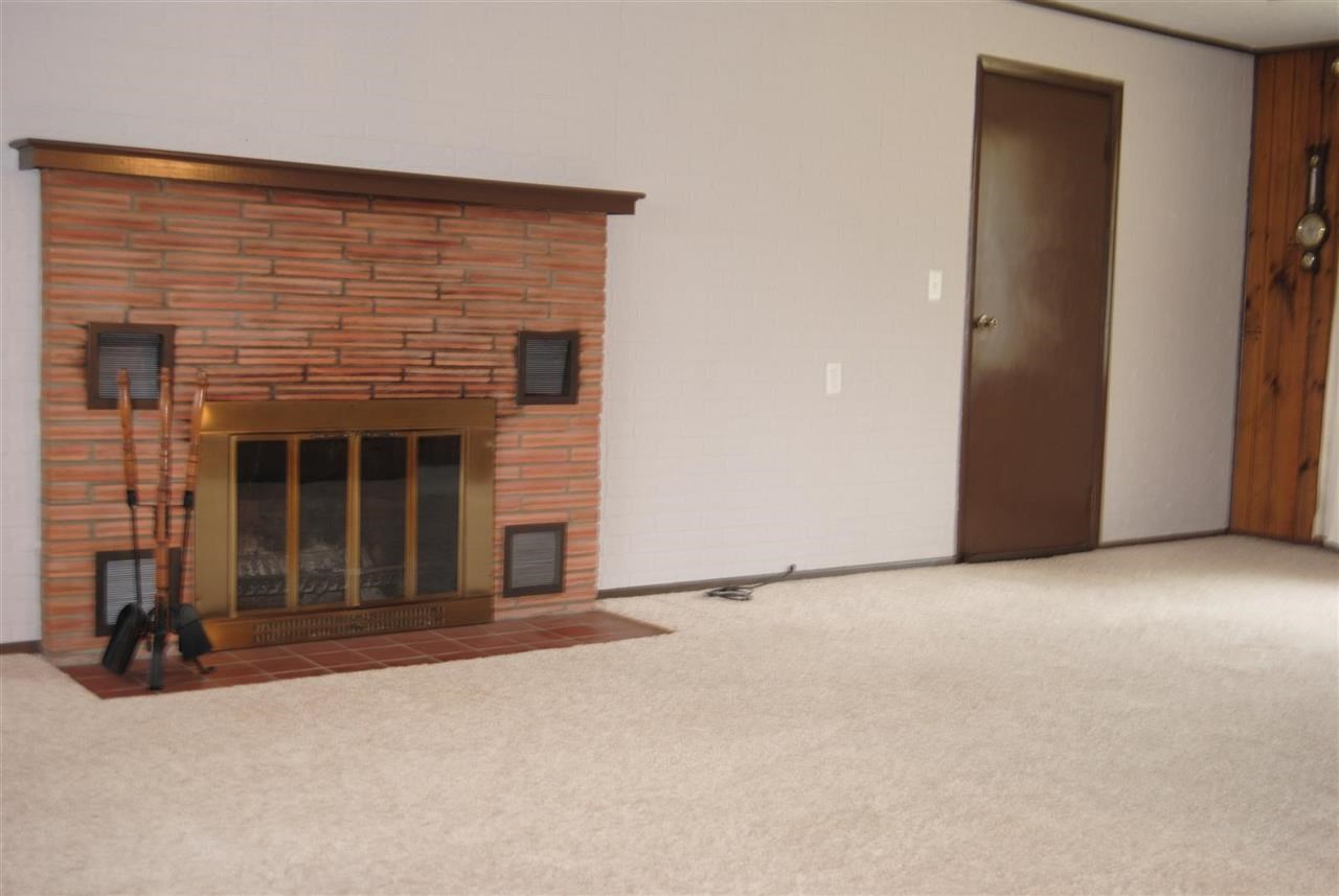 5700 Booker Rd, Evansville, IN 47720 photo 3