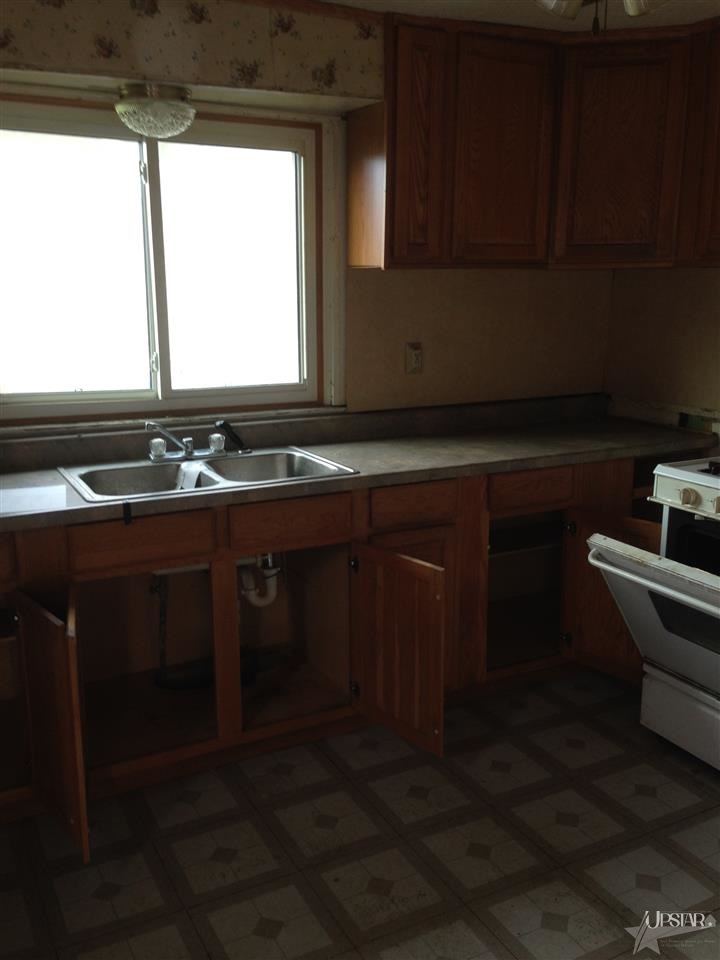 216 E Jackson St, Columbia City, IN 46725 photo 8