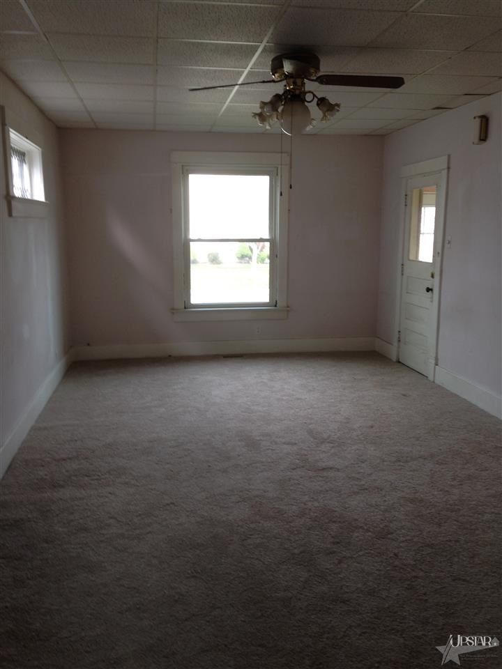 216 E Jackson St, Columbia City, IN 46725 photo 7